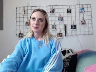 Hasleyjonns nude on cam – live sex chat