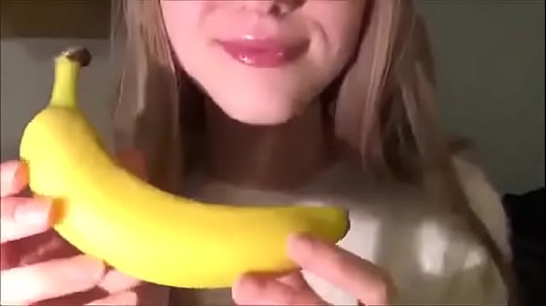 Hot girl lick banana like a dick
