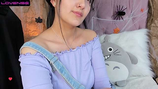 _Itzamara_ naked stripping on cam for live sex video chat