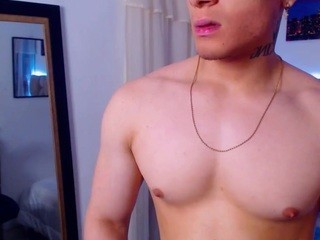 Jay-Malone nude on cam – live sex chat