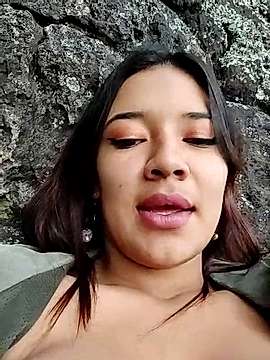julizu naked stripping on cam for live sex video chat