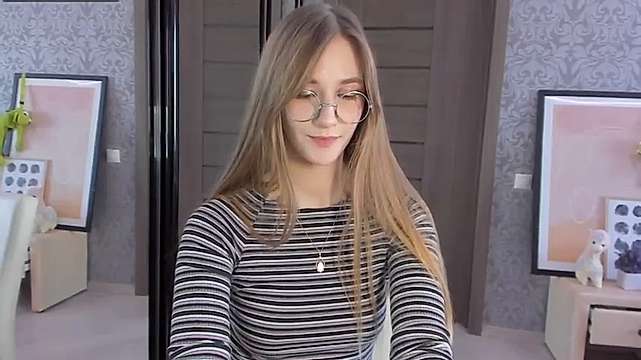 KitanaKati naked stripping on cam for live sex video chat