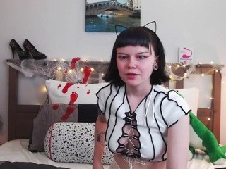 Little-demones nude on cam – live sex chat