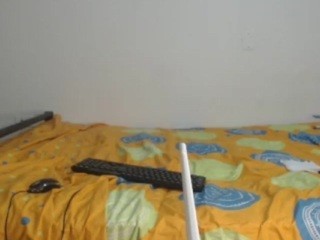 Lizzy-20 nude on cam – live sex chat