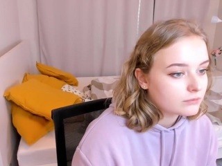 Maymay1 nude on cam – live sex chat