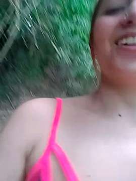 Mia_lolly naked stripping on cam for live sex video chat