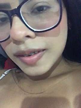 mia_mafra naked stripping on cam for live sex video chat
