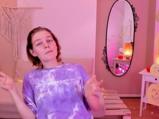 MogurLoky nude on cam – live sex chat