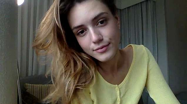 _mwah_x naked stripping on cam for live sex video chat