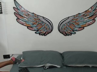 NahomyHarris nude on cam – live sex chat