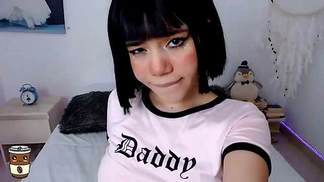 Olivia_Reyes naked stripping on cam for live sex video chat