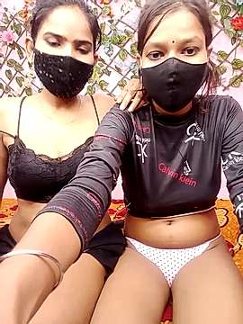 rani19m naked stripping on cam for live sex video chat