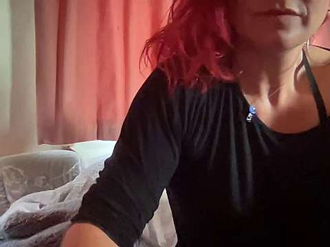 Rita_Diamond naked stripping on cam for live sex video chat