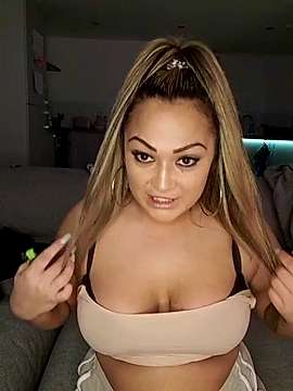 samira27 naked stripping on cam for live sex video chat