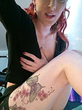 sensualjess naked stripping on cam for live sex video chat