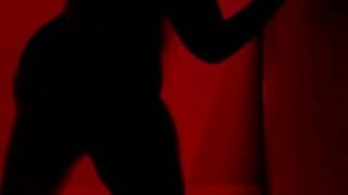 TIKTOK Silhouette Challenge