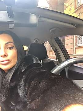 TinaMayers naked stripping on cam for live sex video chat
