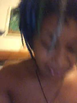 universallovvve naked stripping on cam for live sex video chat