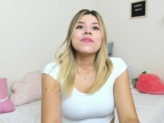 Valery Garcia (, ✿◡‿◡) nude on cam – live sex chat