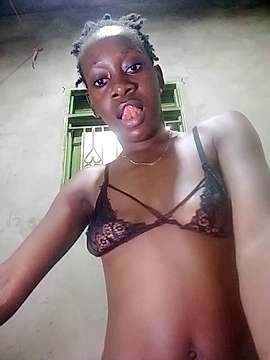 VELLAH-2022 naked stripping on cam for live sex video chat