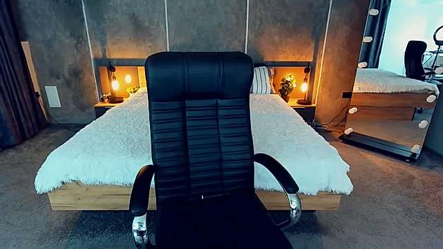 ViviansVivi naked stripping on cam for live sex video chat
