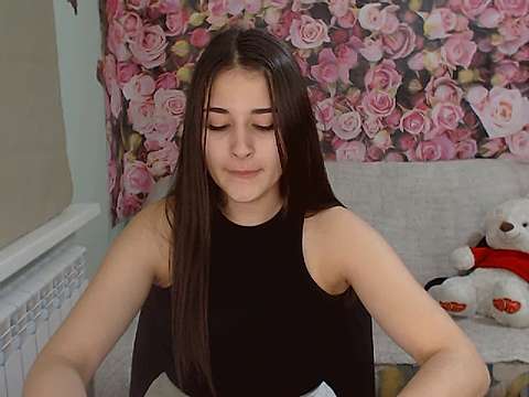 YourDearAlice naked stripping on cam for live sex video chat