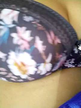 yourspuja naked stripping on cam for live sex video chat