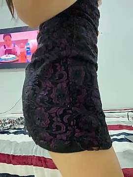 BabyyMich naked stripping on cam for live sex video chat