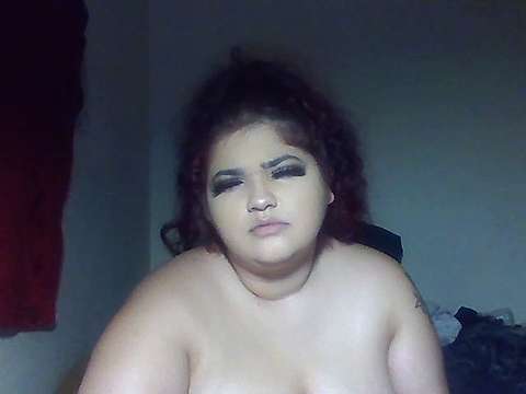 BaybeeEmma naked stripping on cam for live sex video chat