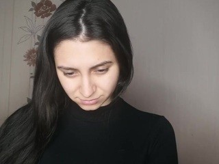 CherryMaya nude on cam – live sex chat