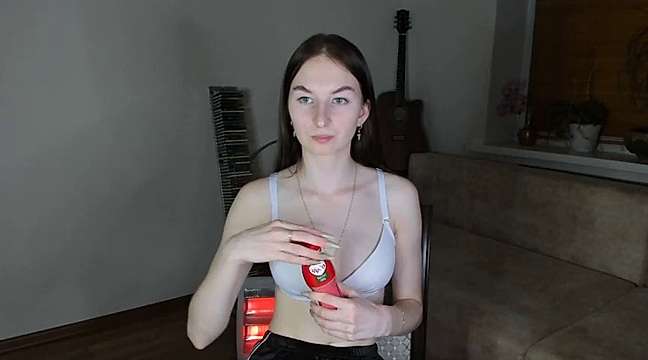 daddys_dolly naked stripping on cam for live sex video chat