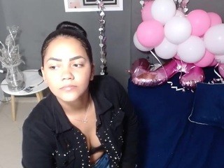 Diamondgirlll nude on cam – live sex chat