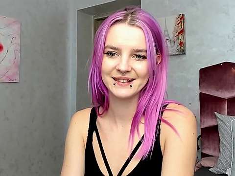 EmilyShyy naked stripping on cam for live sex video chat