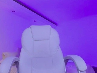 ?, HEIDY? nude on cam – live sex chat