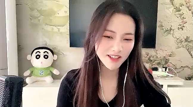 HaagenDazs_ naked stripping on cam for live sex video chat