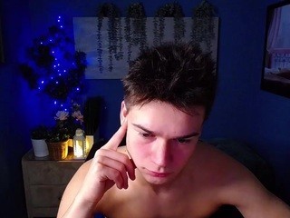 Jaydendoris nude on cam – live sex chat