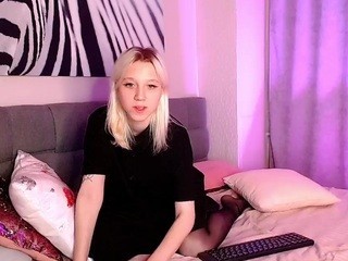 JosefinaKlum nude on cam – live sex chat