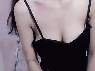 JujubeKiss naked stripping on cam for live sex video chat
