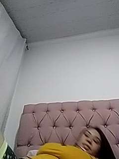 Karosmooth naked stripping on cam for live sex video chat