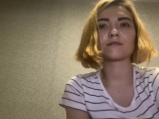 Lagertha-moon nude on cam – live sex chat