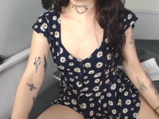 Lauri Sofia , ?? nude on cam – live sex chat