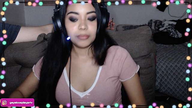 luna_carreon naked stripping on cam for live sex video chat