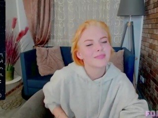 LunnaLii nude on cam – live sex chat