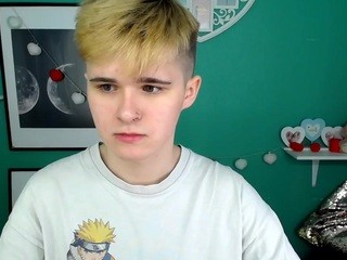 MarkBlumberg nude on cam – live sex chat