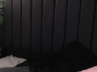 MidoriSan nude on cam – live sex chat