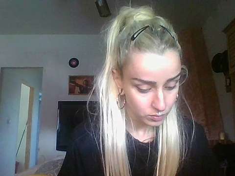 miradetrasdeti naked stripping on cam for live sex video chat