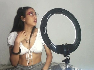 Nanysweet nude on cam – live sex chat