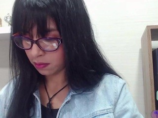 Nathali-Jones nude on cam – live sex chat