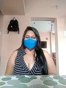 Poojahouse12 naked stripping on cam for live sex video chat