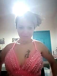 Regininha22 naked stripping on cam for live sex video chat